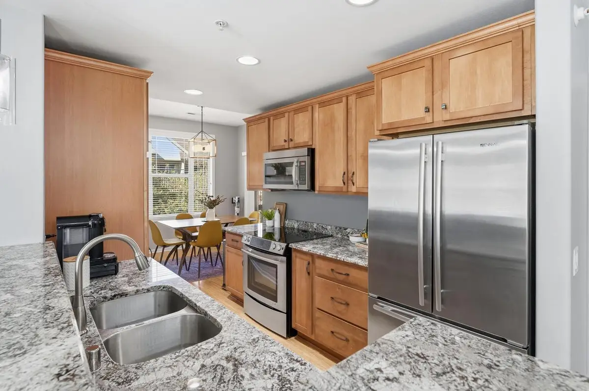 8685 S Deerwood LANE, Franklin, WI 53132 - Image #1