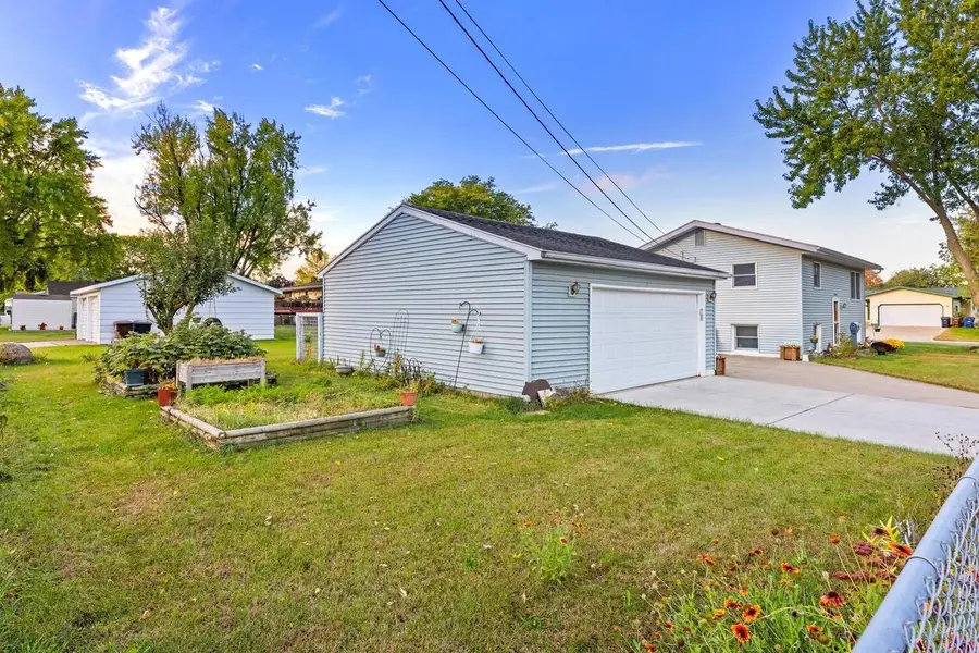 1020 Lake STREET, Onalaska, WI 54650 - Image #3