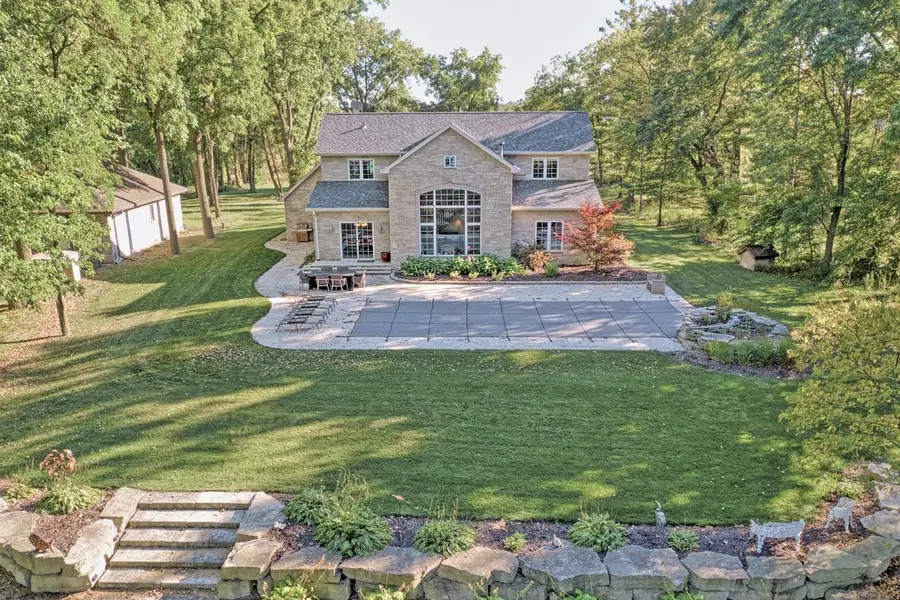 5100 Streich LANE, Oshkosh, WI 54902 - Image #2