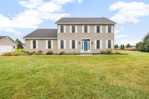 788 Black Squirrel COURT, Hubertus, WI 53033