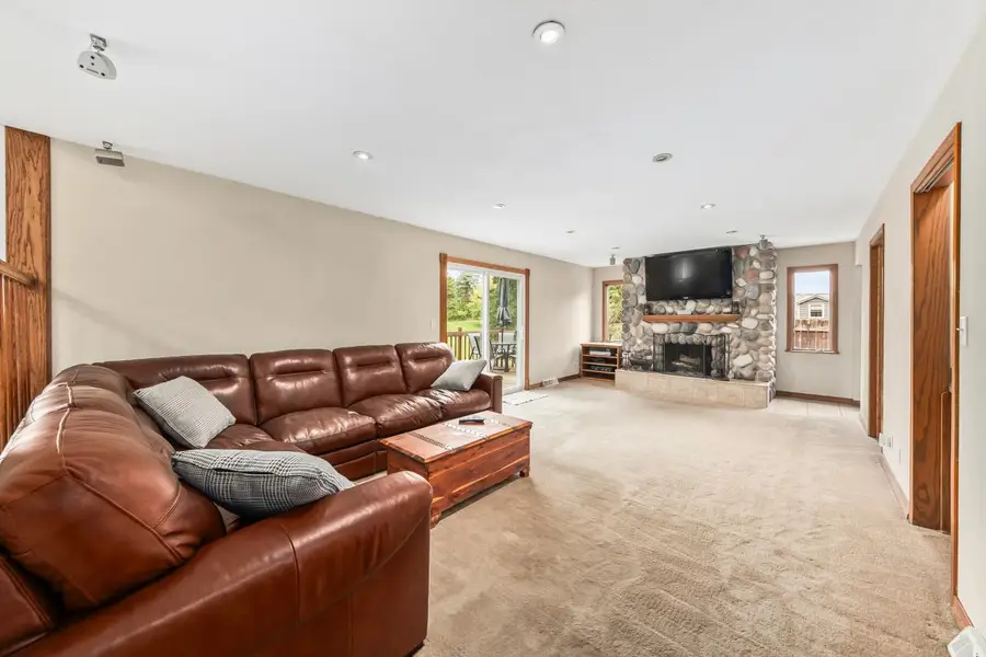 N41W33425 Nashotah ROAD, Nashotah, WI 53058 - Image #2