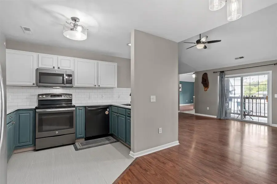 4754 S Forest Point BOULEVARD, New Berlin, WI 53151 - Image #3