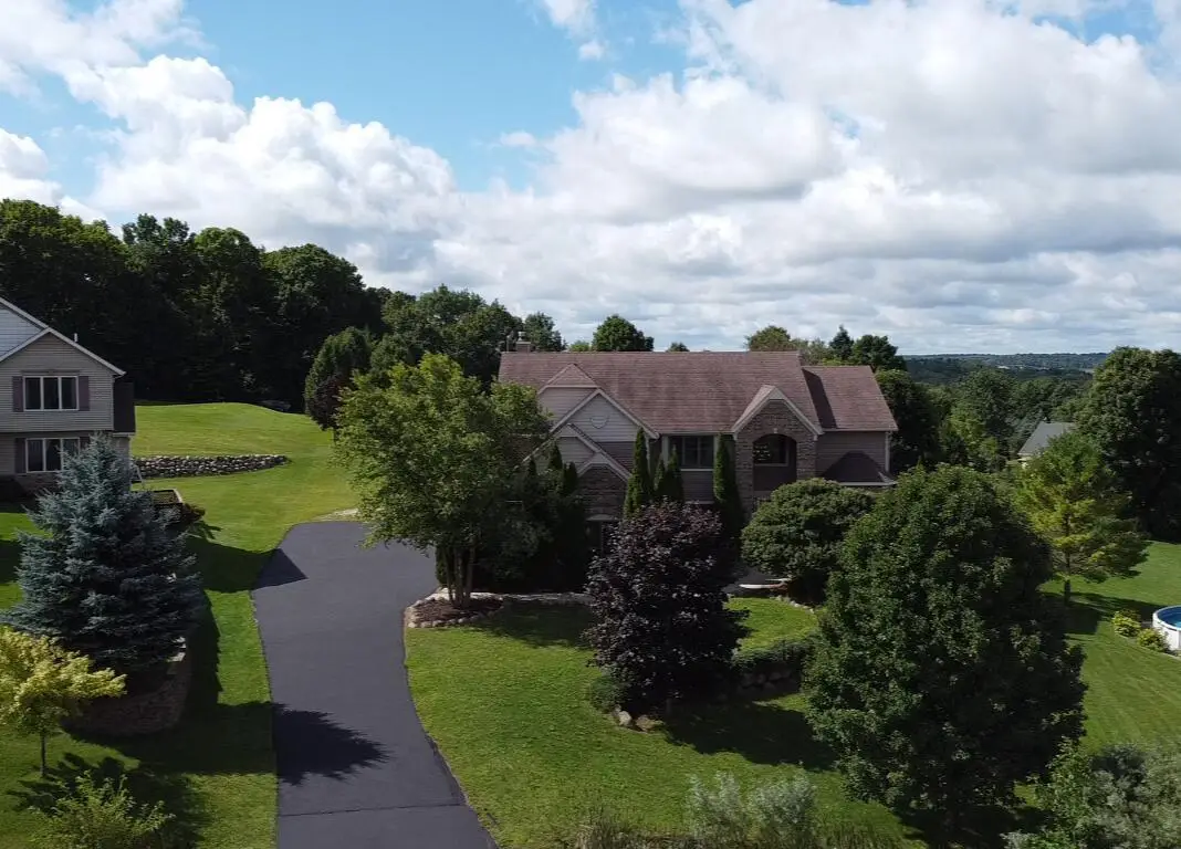 585 Overlook PASS, Fredonia, WI 53021 - Image #1