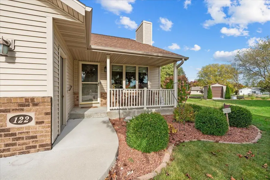 122 Lexington COURT, Sheboygan Falls, WI 53085 - Image #2