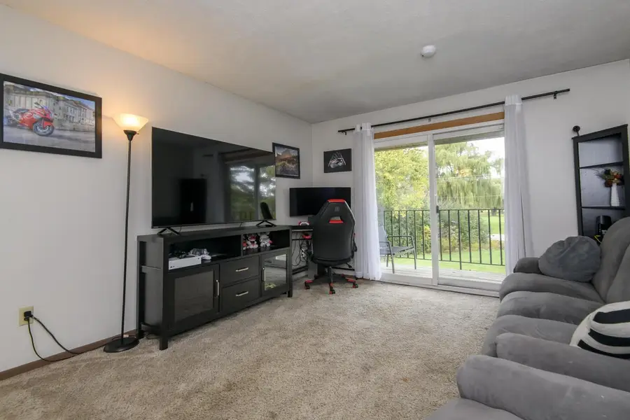 N115W17121 Armada DRIVE, Germantown, WI 53022 - Image #2