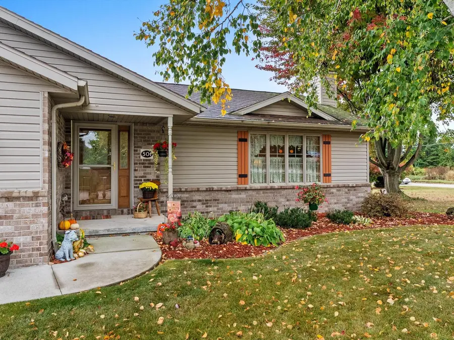 501 River Bluff DRIVE, Manitowoc, WI 54220 - Image #2