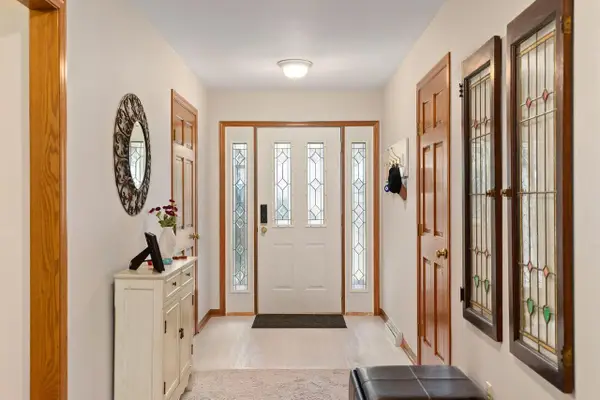 W52N129 Pioneer COURT #A, Cedarburg, WI 53012