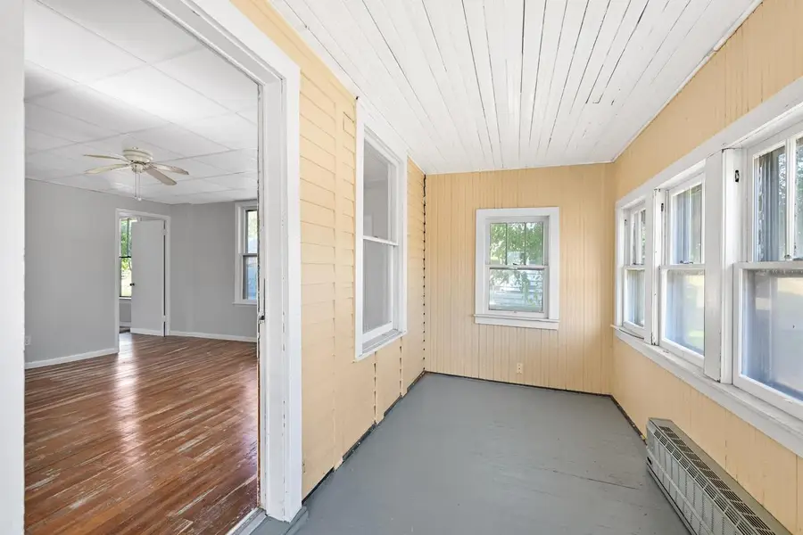 305 N Lake AVENUE, Twin Lakes, WI 53181 - Image #2