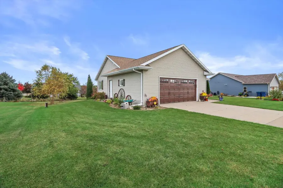 104 Carolyn COURT, Eden, WI 53019 - Image #3