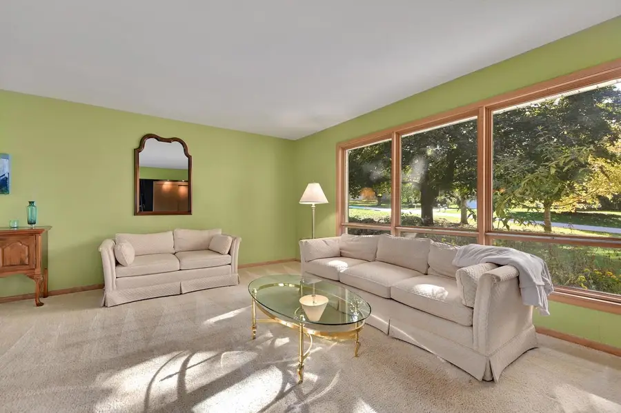 19250 Benington DRIVE, Brookfield, WI 53045 - Image #3