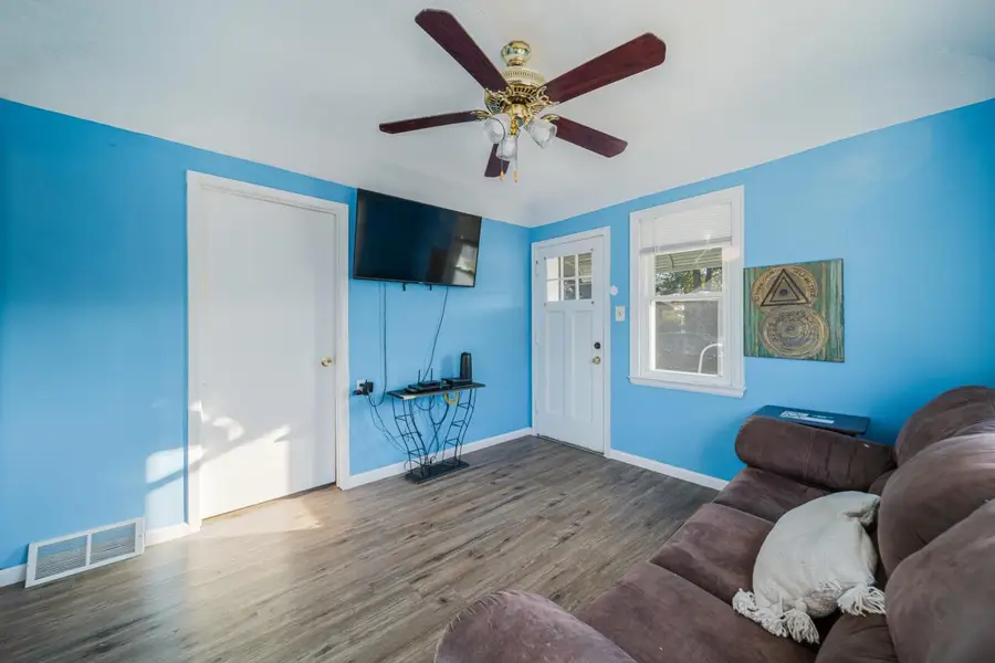 2004 S 16th STREET, Sheboygan, WI 53081 - Image #2