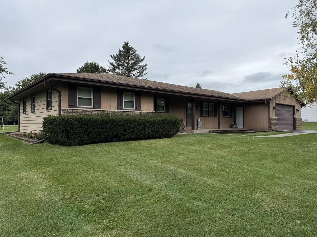 W324S4055 Bartell COURT, Waukesha, WI 53189 - Image #1