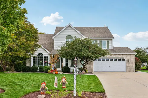 13615 W Kelton COURT, New Berlin, WI 53151