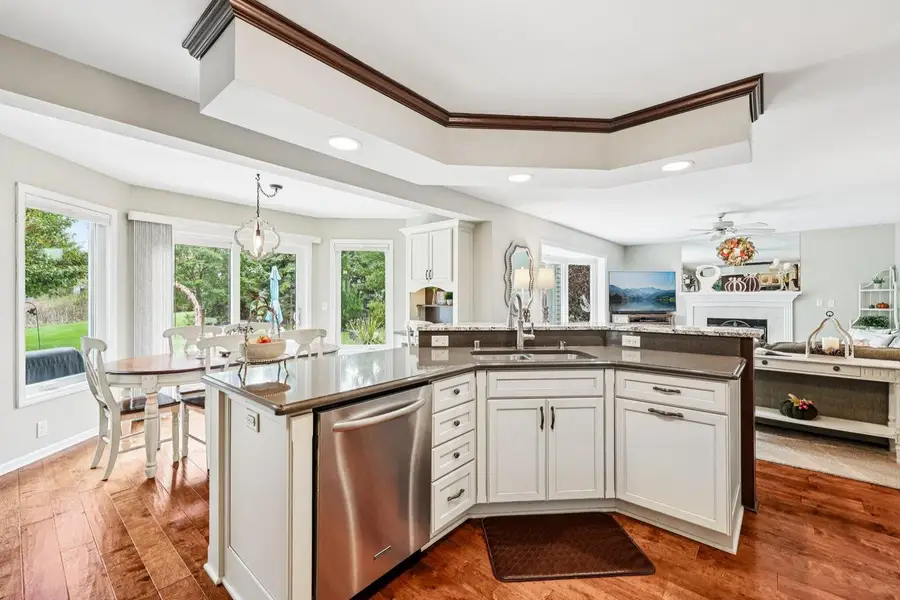 13615 W Kelton COURT, New Berlin, WI 53151 - Image #3