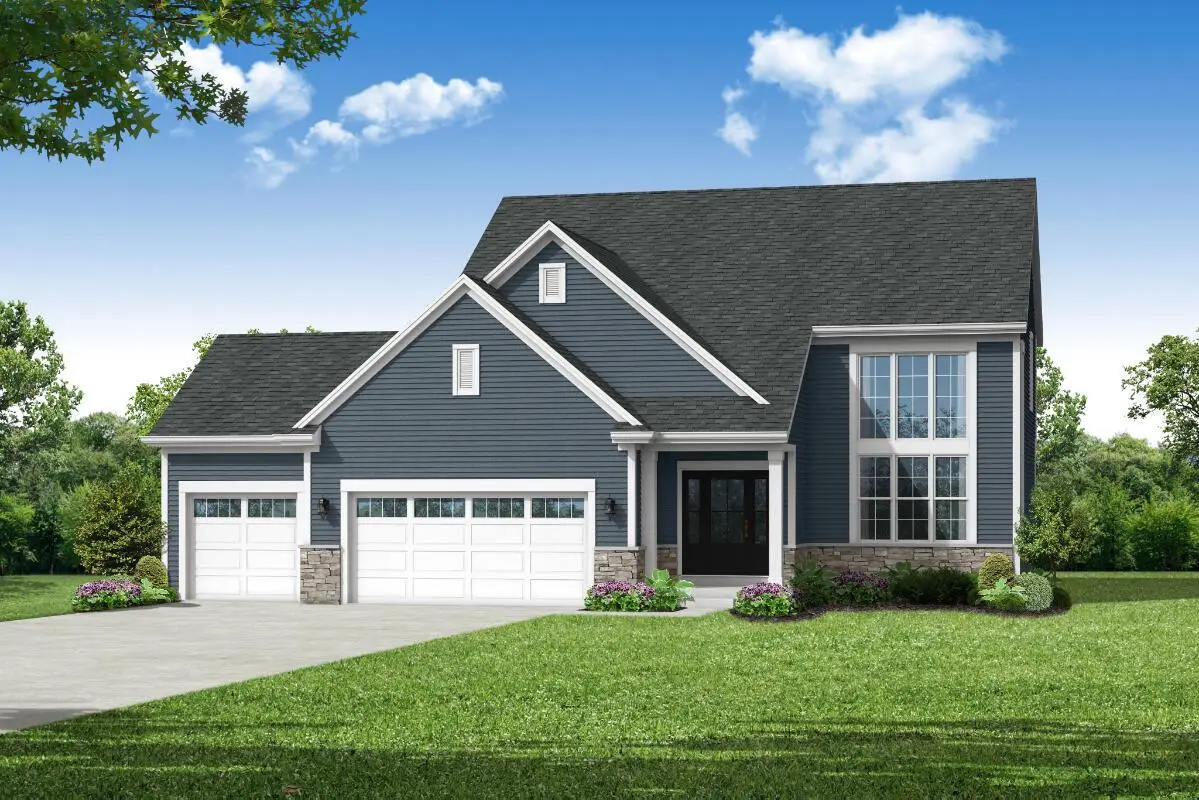 W251N2459 Valleyview CIRCLE, Pewaukee, WI 53072 - Image #1