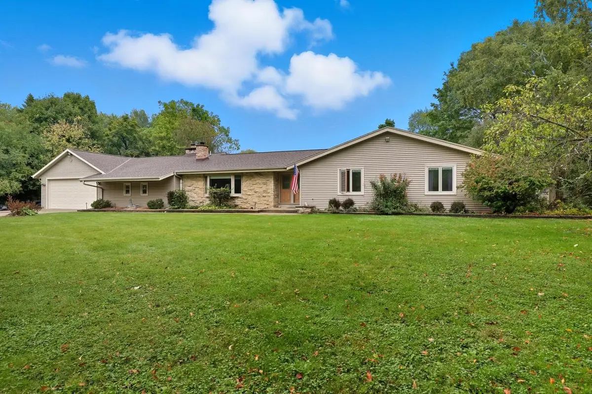 1280 Spring DRIVE, Brookfield, WI 53005 - Image #1