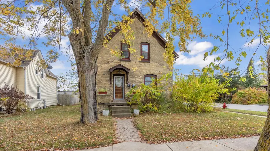 473 W Oakland AVENUE #475, Port Washington, WI 53074 - Image #2