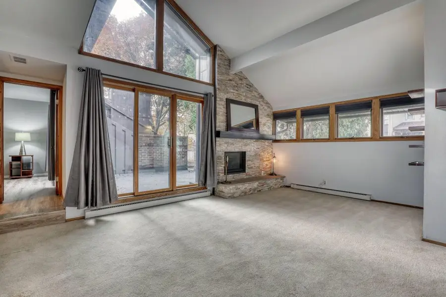 5184 Woodbridge LANE S, Greenfield, WI 53221 - Image #3