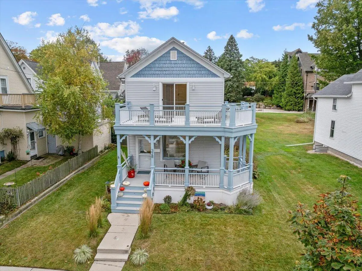 328 Ontario AVENUE, Sheboygan, WI 53081 - Image #1