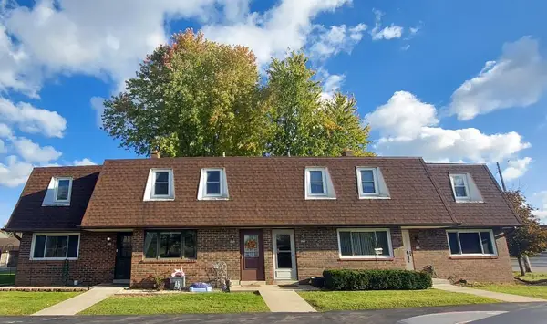 276 Karen COURT, Hartford, WI 53027