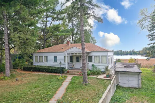 N1189 Tombeau ROAD, Genoa City, WI 53128