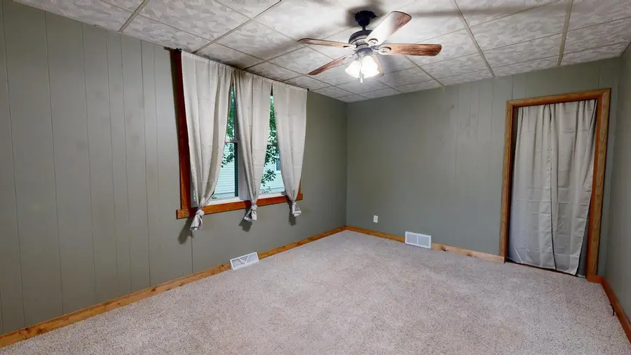 412 2nd AVENUE E, Holmen, WI 54636 - Image #3