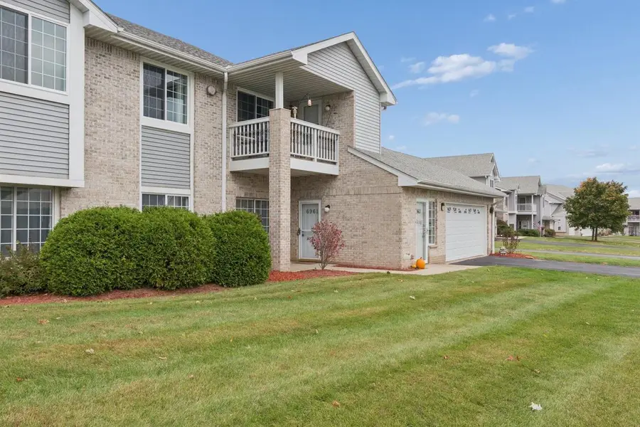 6961 S Rolling Meadows COURT, Oak Creek, WI 53154 - Image #2