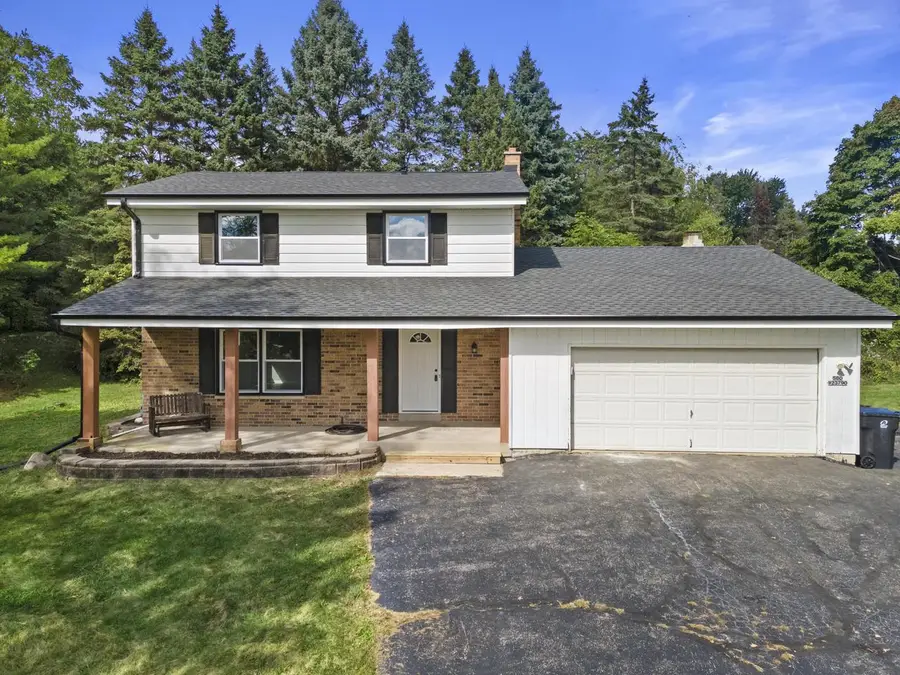 S80W23790 Parkview DRIVE, Big Bend, WI 53103 - Image #3