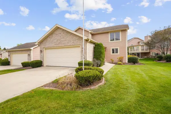 9143 Prairie Village DRIVE, Kenosha, WI 53142