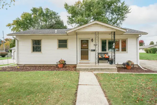 757 8th AVENUE, Grafton, WI 53024