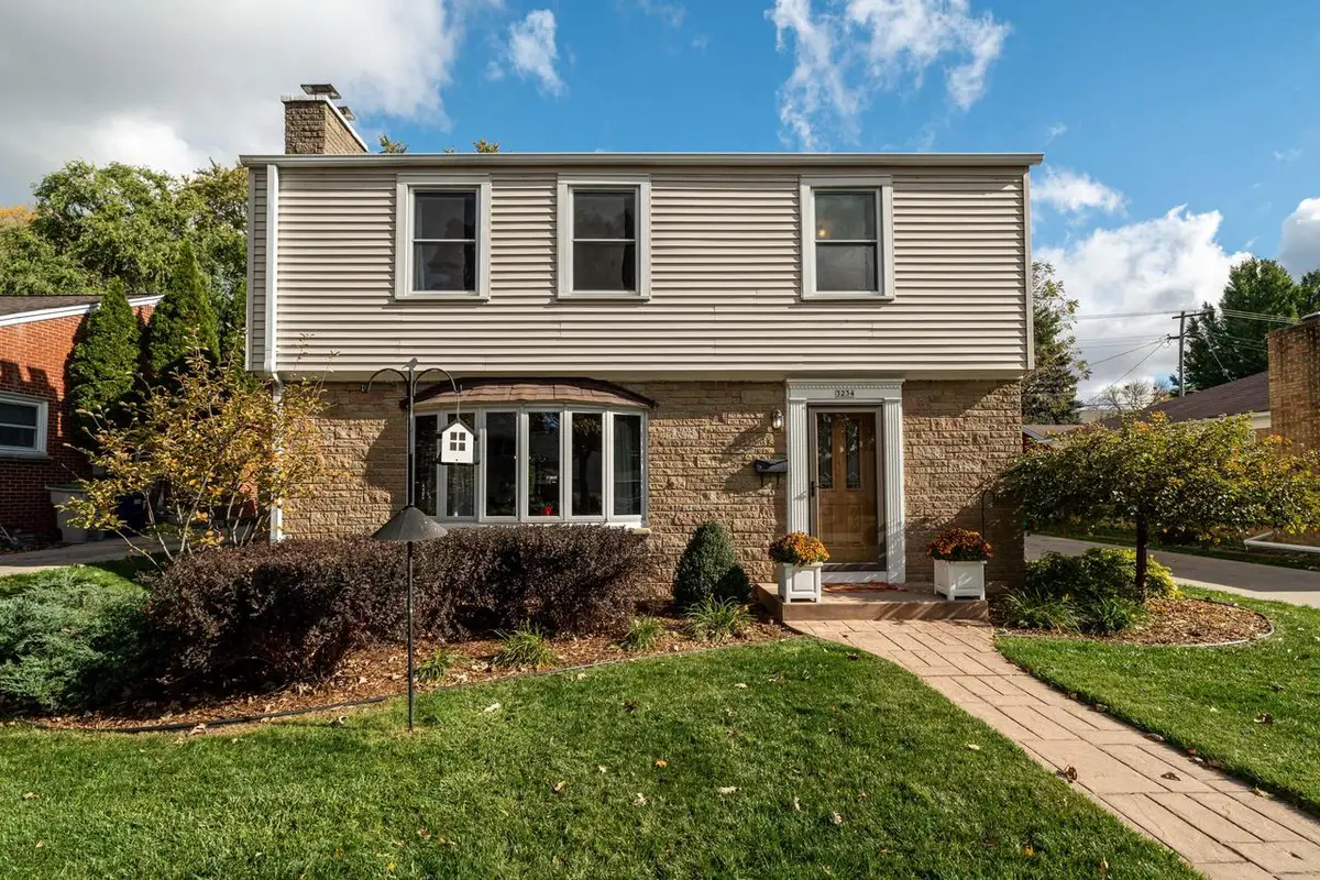 3234 N 95th STREET, Milwaukee, WI 53222 - Image #1