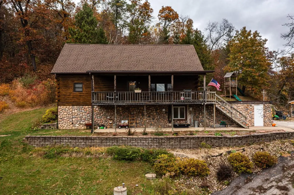 N6527 Eggens Coulee ROAD, West Salem, WI 54669 - Image #1