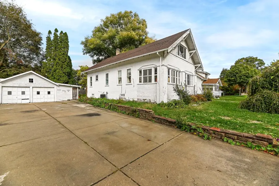 232 W Winsor STREET, Elkhorn, WI 53121 - Image #2