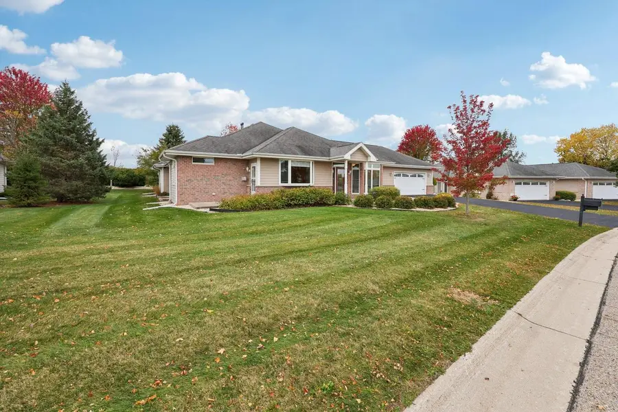 117 Pheasant Run, Johnson Creek, WI 53038 - Image #2