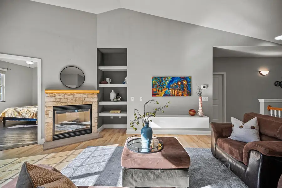 8485 S Ashbury LANE #202, Oak Creek, WI 53154 - Image #2