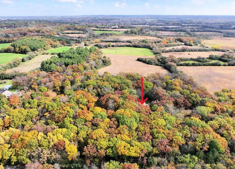 W286S4684 Woods ROAD, Waukesha, WI 53189 - Image #2