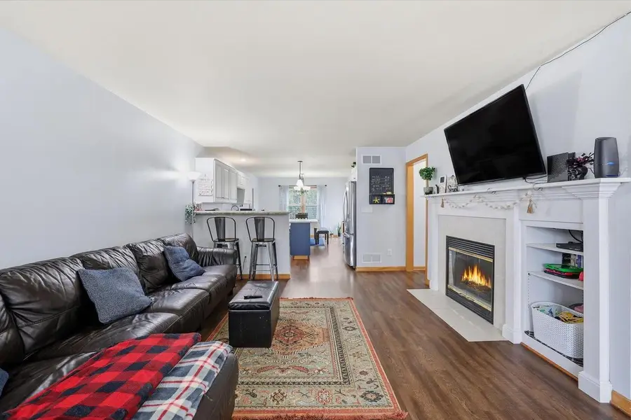 1101 Ellys WAY, Slinger, WI 53086 - Image #2