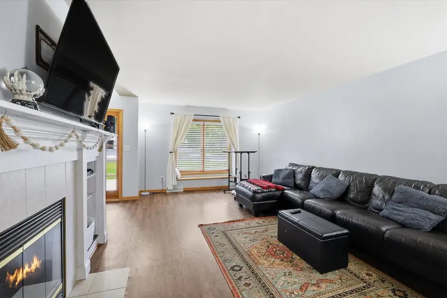 1101 Ellys WAY, Slinger, WI 53086 - Image #3