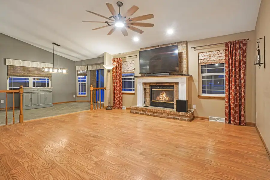 N171W20275 Highland ROAD, Jackson, WI 53037 - Image #2