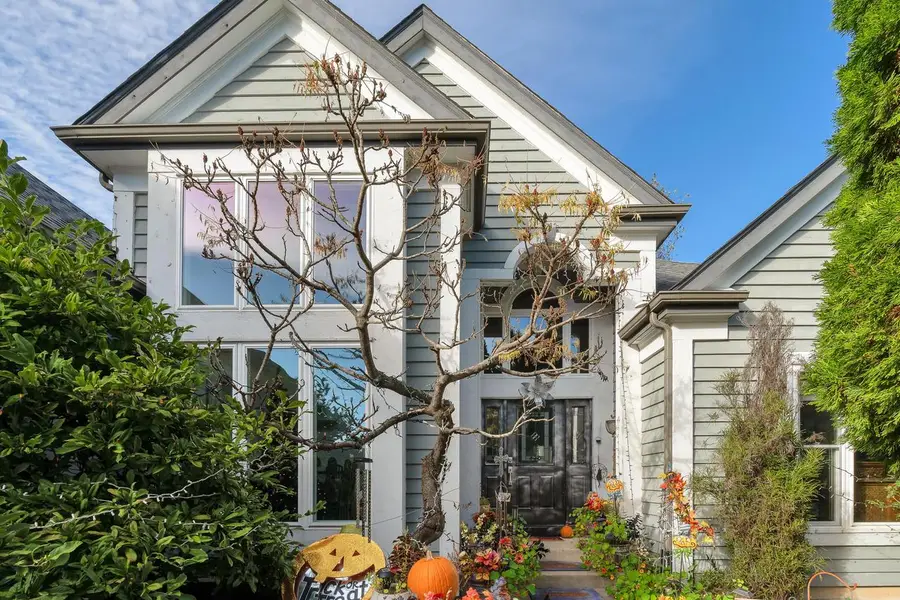 370 Smythe DRIVE, Williams Bay, WI 53191 - Image #2