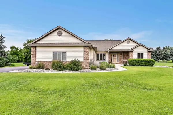 N91W27362 Red Fox RUN, Hartland, WI 53029