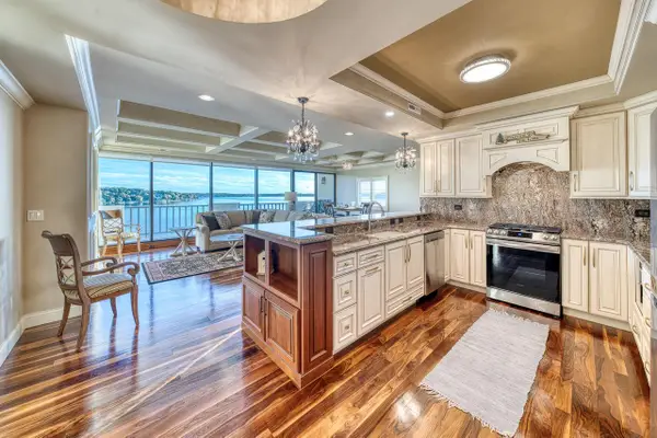 101 Broad STREET #603, Lake Geneva, WI 53147