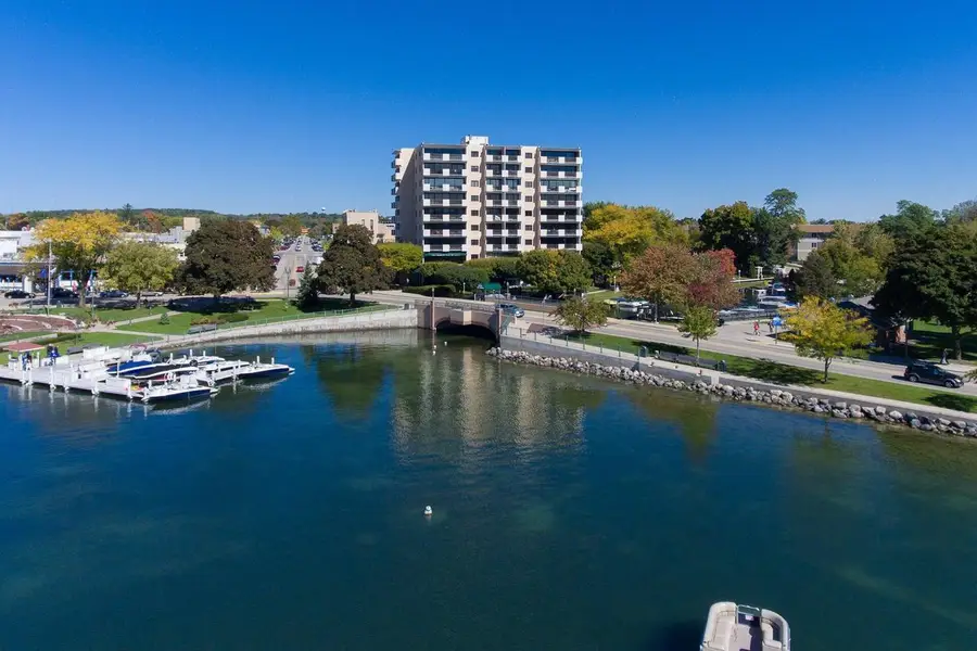 101 Broad STREET #603, Lake Geneva, WI 53147 - Image #2