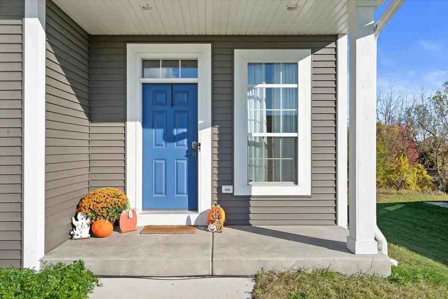 425 Chapel Hill DRIVE, Johnson Creek, WI 53038 - Image #2