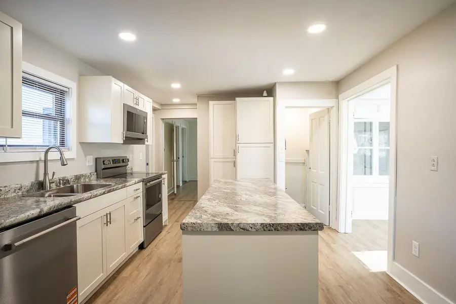 1113 Liberty STREET, La Crosse, WI 54603 - Image #2