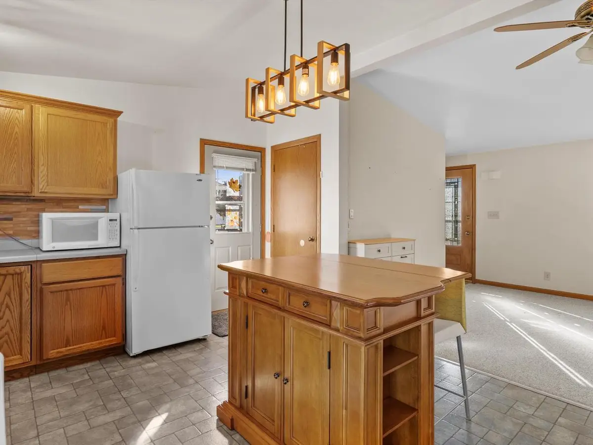 2225 S 12th STREET, Manitowoc, WI 54220 - Image #1