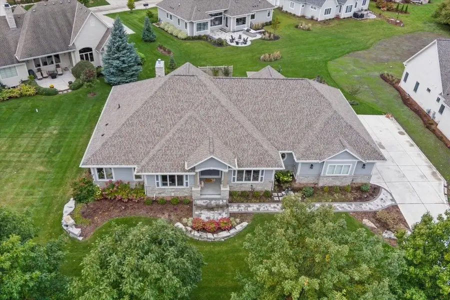 447 Dugan ROAD, Wales, WI 53183 - Image #2