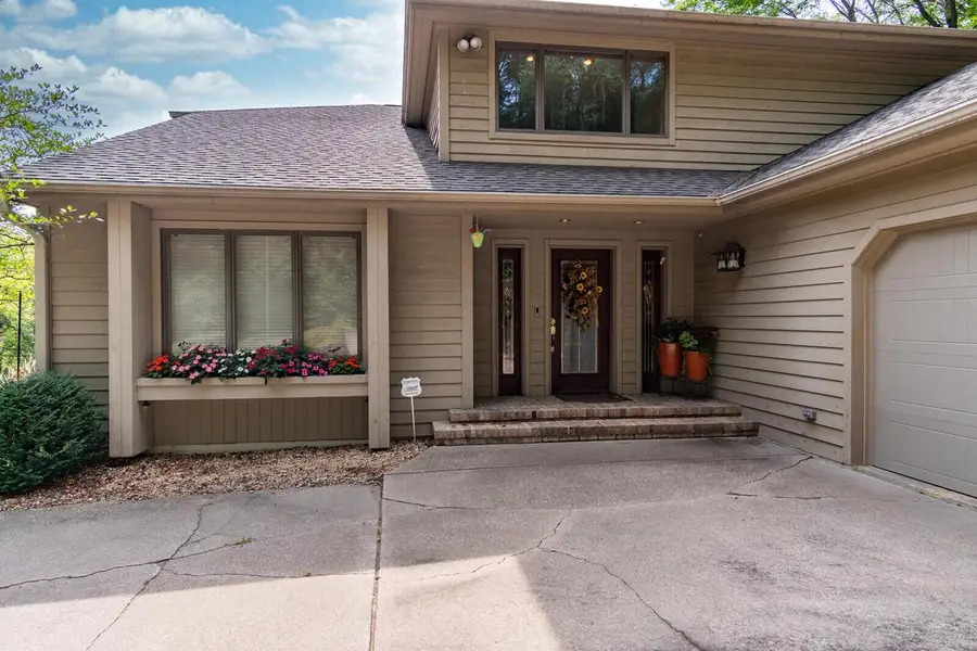 N2015 Stonecrest ROAD, La Crosse, WI 54601 - Image #3