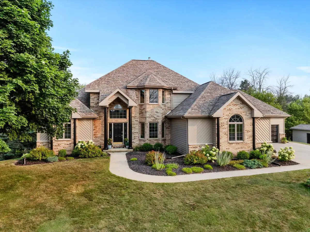 14025 Autumn Ridge DRIVE, Valders, WI 54245 - Image #1