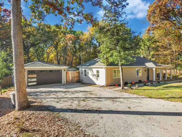 W3887 Gum COURT, Lake Geneva, WI 53147